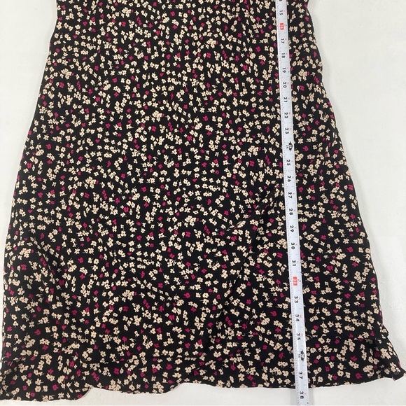 Jones New York Midi Dress Size 12 Women Black Floral Short Sleeve V Neck Pull On - Picture 9 of 16